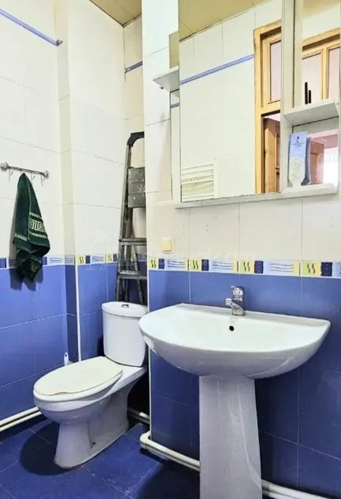 3 Սենյականոց Բնակարան Քարե Շենքում, 78քմ, 4/5 հարկ, Կապիտալ Վերանորոգված