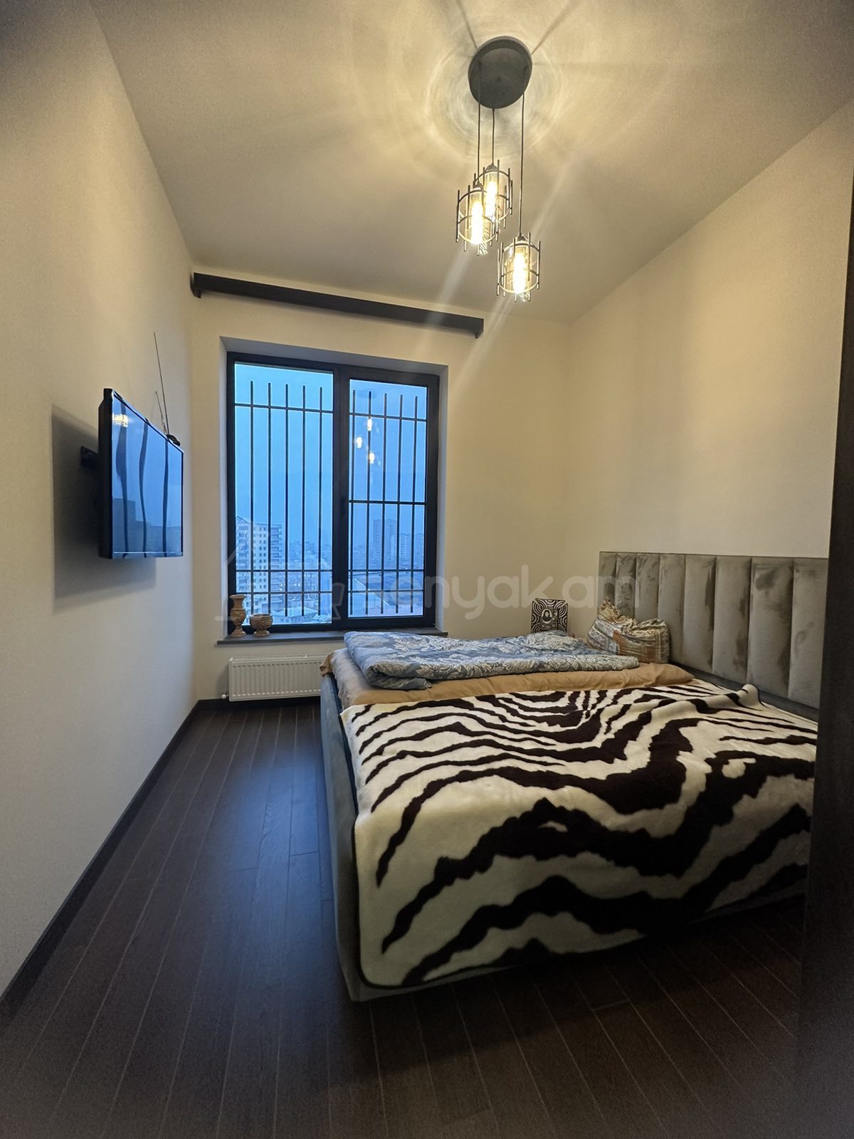 3 Սենյականոց Բնակարան Նորակառույցում, 88քմ, 11/11 հարկ, Կապիտալ Վերանորոգված