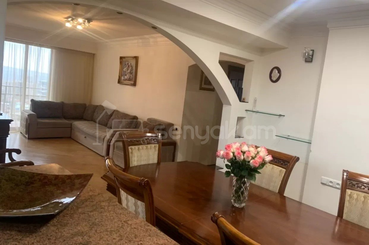 4 Սենյականոց Բնակարան Նորակառույցում, 117քմ, 6/14 հարկ, Կապիտալ Վերանորոգված