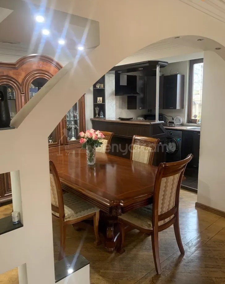 4 Սենյականոց Բնակարան Նորակառույցում, 117քմ, 6/14 հարկ, Կապիտալ Վերանորոգված