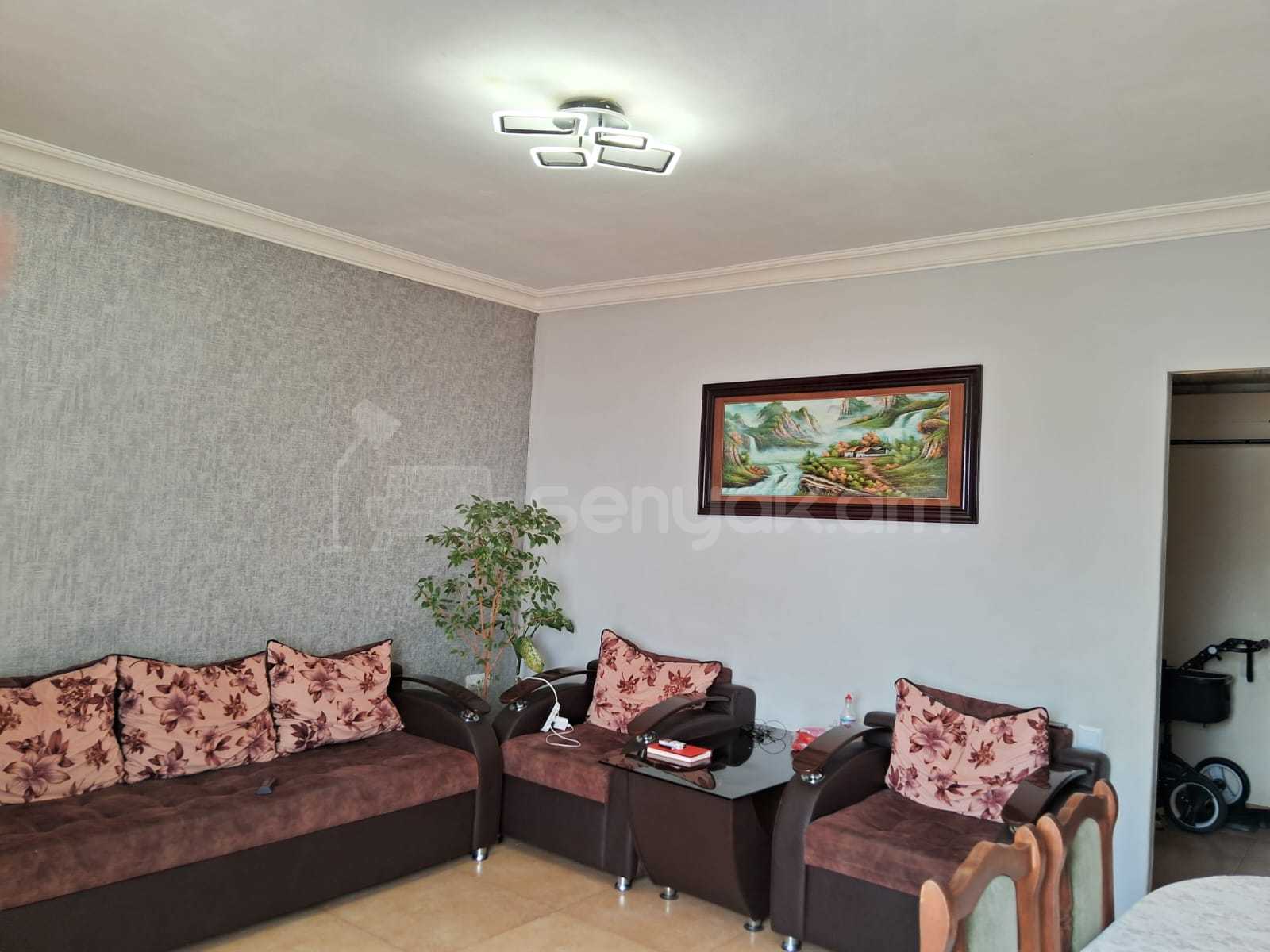 3 Սենյականոց Բնակարան, 79քմ, 13/14 հարկ, Նորմալ Վիճակում