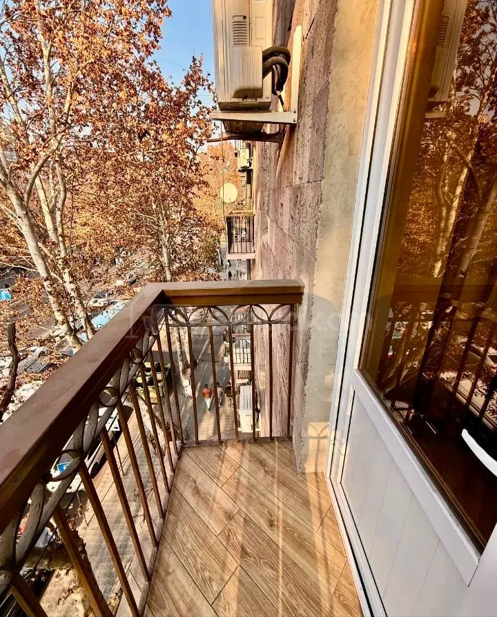 2 Սենյականոց Բնակարան, 38քմ, 4/5 հարկ, Կապիտալ Վերանորոգված