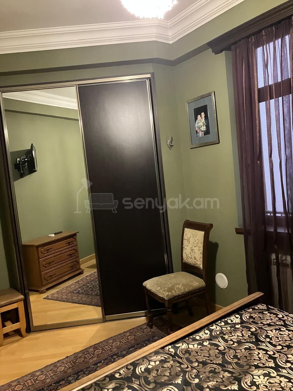 4 Սենյականոց Բնակարան Նորակառույցում, 93քմ, 5/17 հարկ, Կապիտալ Վերանորոգված, Կահավորված