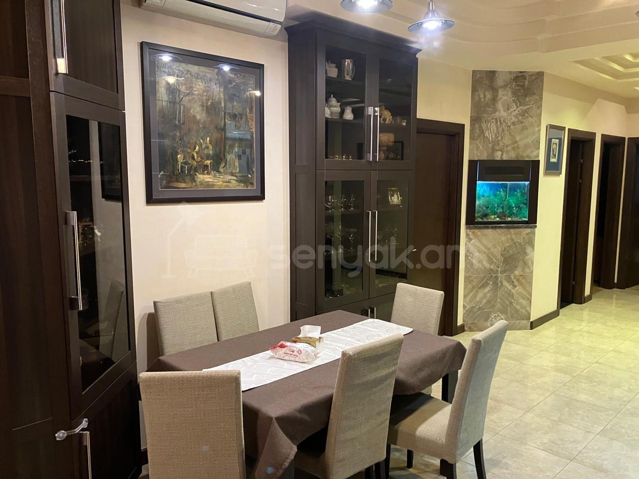 4 Սենյականոց Բնակարան Նորակառույցում, 93քմ, 5/17 հարկ, Կապիտալ Վերանորոգված, Կահավորված