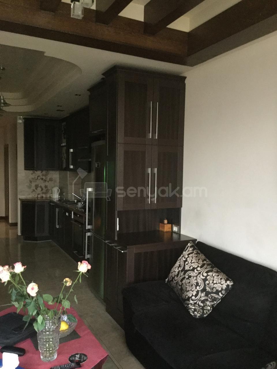 4 Սենյականոց Բնակարան Նորակառույցում, 93քմ, 5/17 հարկ, Կապիտալ Վերանորոգված, Կահավորված