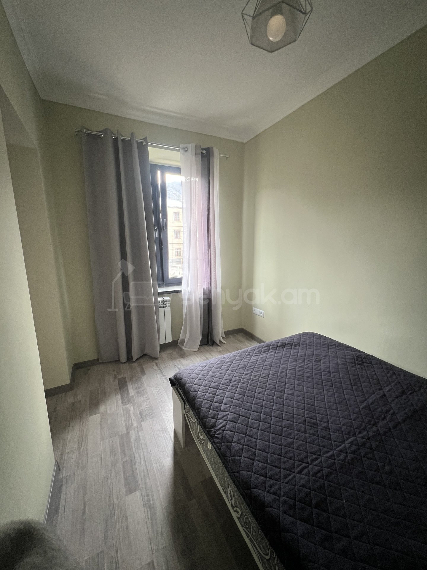 2 Սենյականոց Բնակարան Նորակառույց Քարե Շենքում, 45քմ, 2/5 հարկ, Դիզայներական Վերանորոգված, Կահավորված, Արևկող