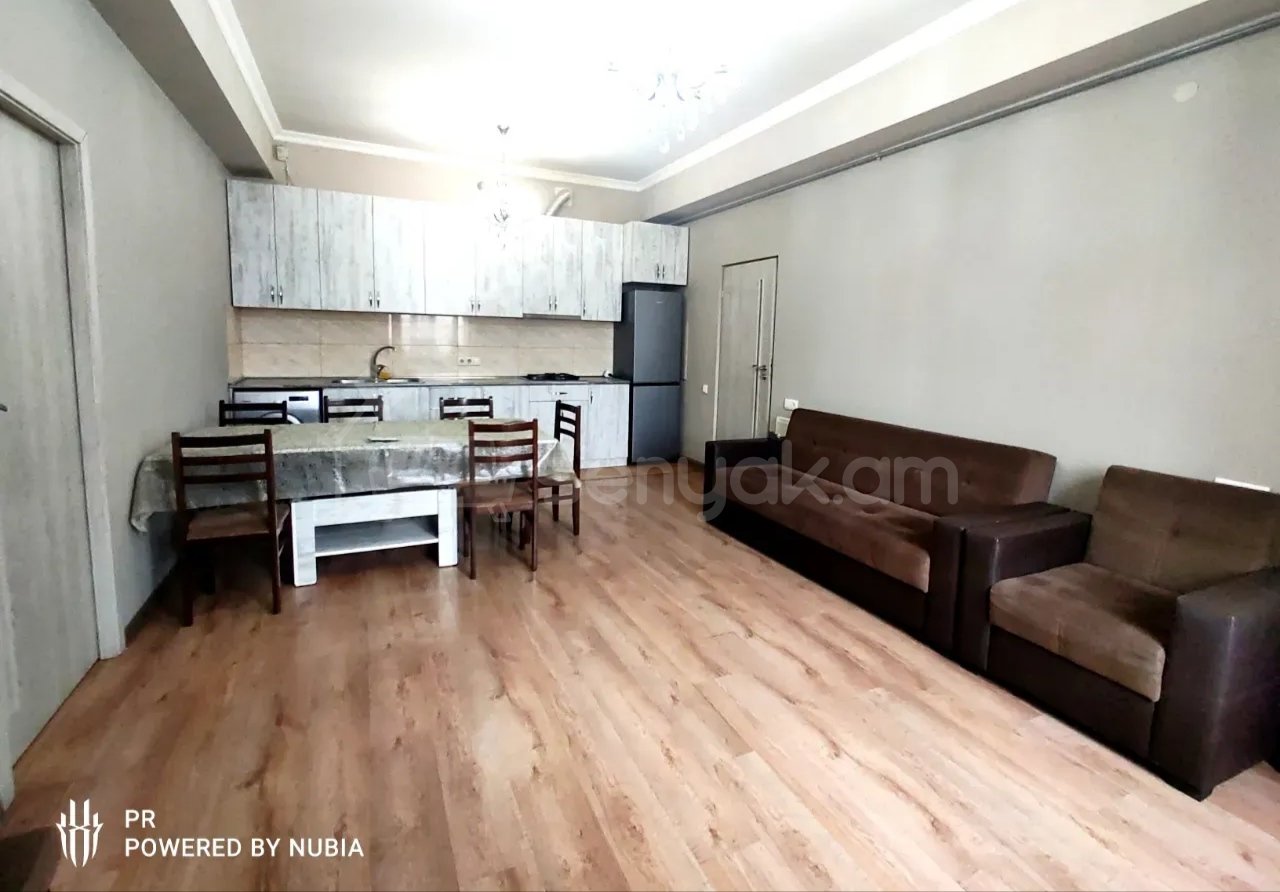 3 Սենյականոց Բնակարան Նորակառույցում, 100քմ, 3/13 հարկ, Կապիտալ Վերանորոգված