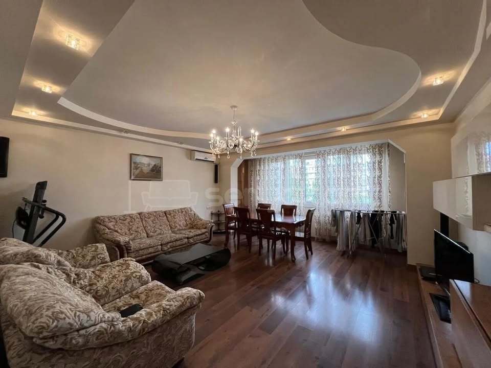 3 Սենյականոց Բնակարան, 72քմ, 8/9 հարկ, Կապիտալ Վերանորոգված