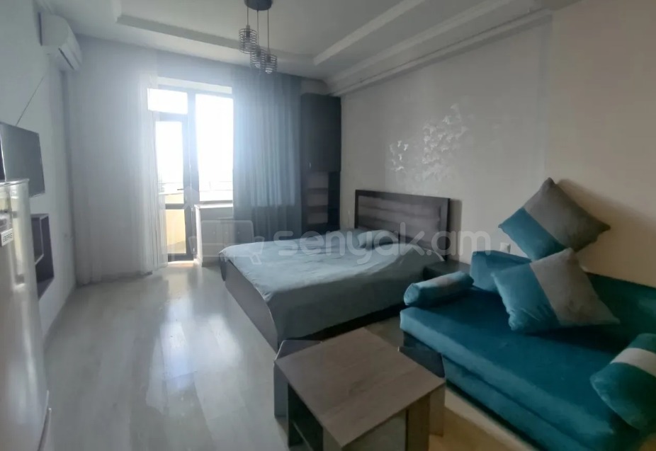 1 Սենյականոց Բնակարան Նորակառույցում, 40քմ, 9/16 հարկ, Կապիտալ Վերանորոգված