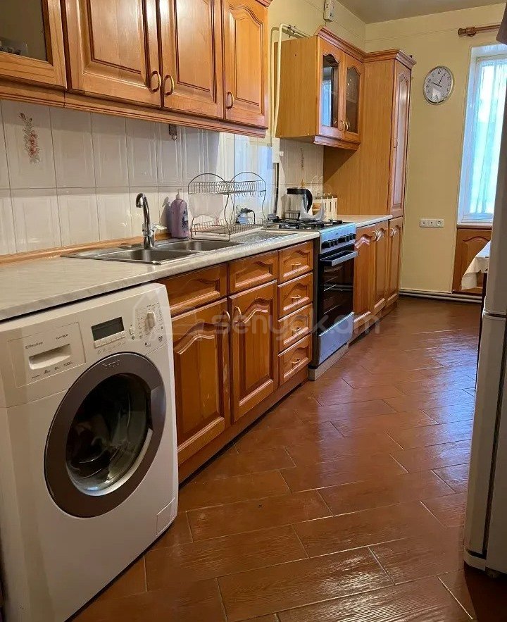 4 Սենյականոց Բնակարան, 89քմ, 2/9 հարկ, Կապիտալ Վերանորոգված