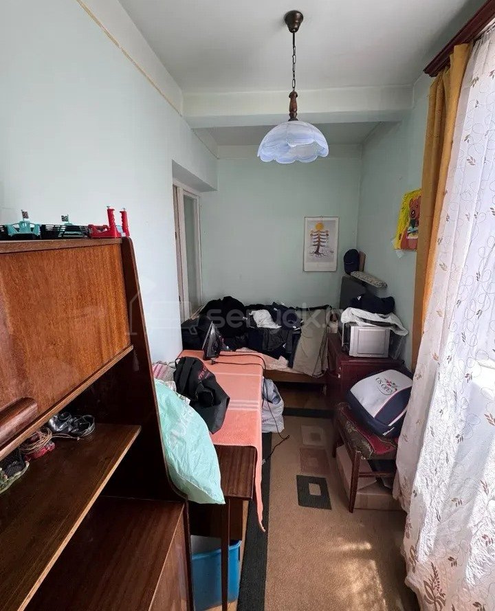 4 Սենյականոց Բնակարան Քարե Շենքում, 76քմ, 2/5 հարկ, Կապիտալ Վերանորոգված