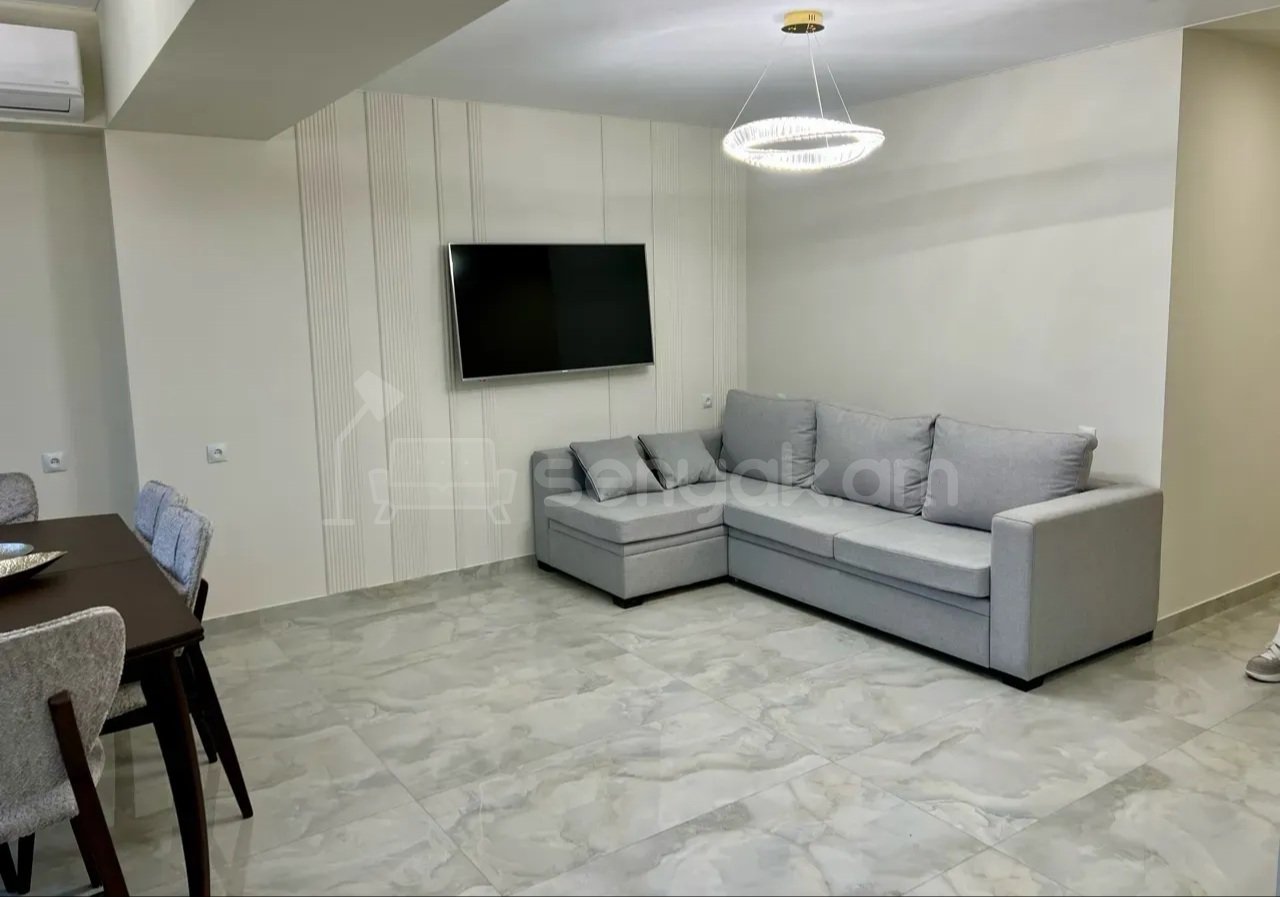 3 Սենյականոց Բնակարան, 72քմ, 9/9 հարկ, Դիզայներական Վերանորոգված