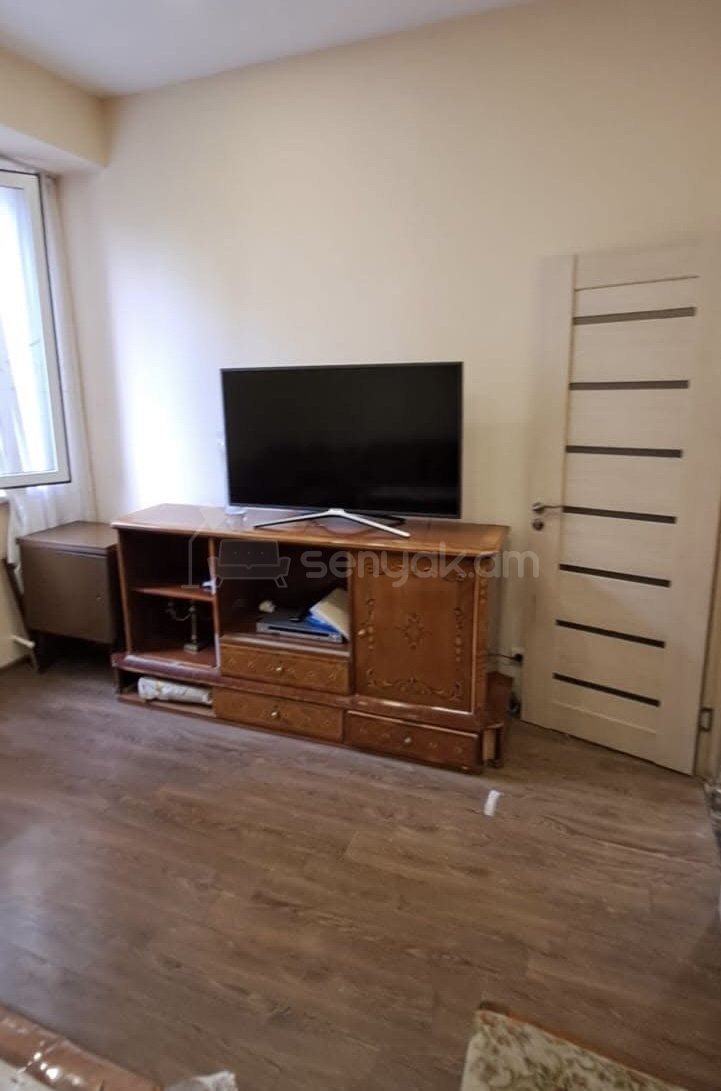 2 Սենյականոց Բնակարան Նորակառույցում, 42քմ, 2/4 հարկ, Կապիտալ Վերանորոգված