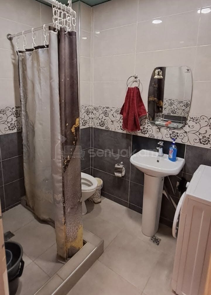 2 Սենյականոց Բնակարան Նորակառույցում, 42քմ, 2/4 հարկ, Կապիտալ Վերանորոգված