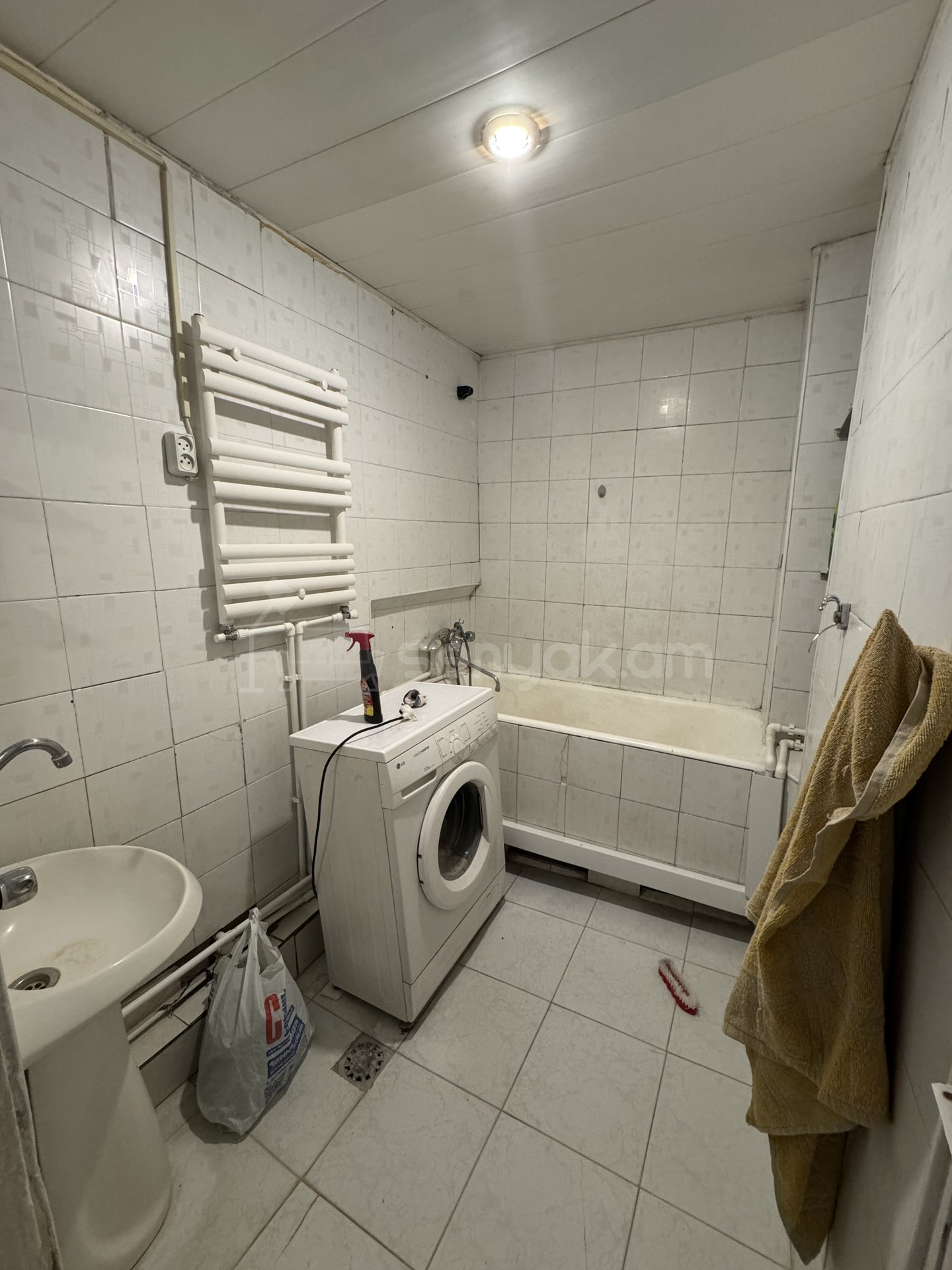 2 Սենյականոց Բնակարան, 55քմ, 6/9 հարկ, Նորմալ Վիճակում