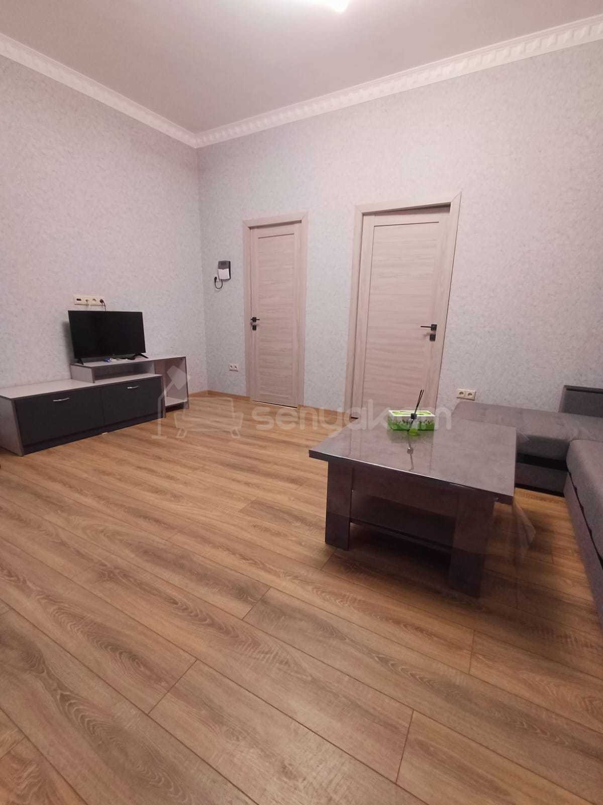 2 Սենյականոց Բնակարան Քարե Շենքում, 60քմ, 1/1 հարկ, Կապիտալ Վերանորոգված, Կահավորված