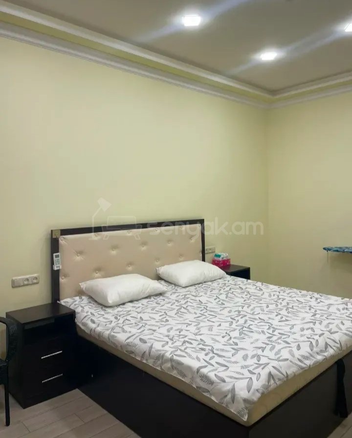 2 Սենյականոց Բնակարան, 75քմ, 3/5 հարկ, Կապիտալ Վերանորոգված