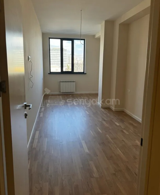 4 Սենյականոց Բնակարան Նորակառույցում, 112քմ, 10/16 հարկ, Կապիտալ Վերանորոգված