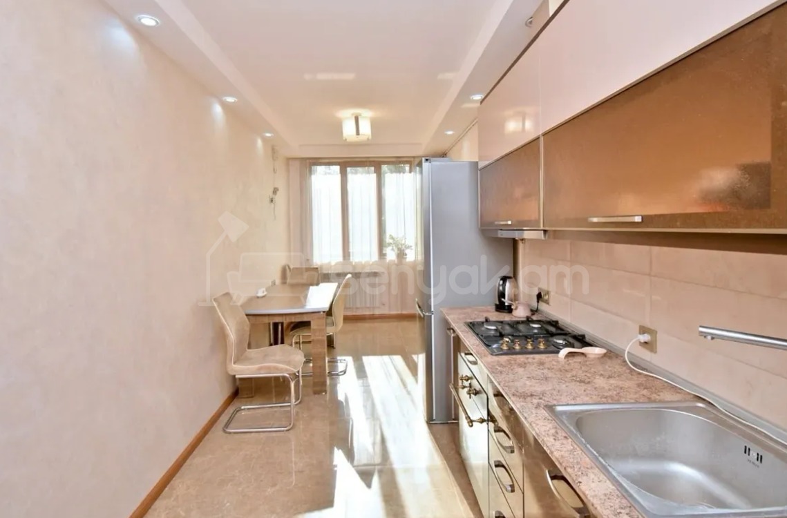 3 Սենյականոց Բնակարան, 80քմ, 5/10 հարկ, Դիզայներական Վերանորոգված