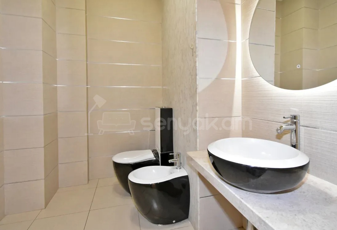 3 Սենյականոց Բնակարան Նորակառույցում, 176քմ, 12/15 հարկ, Դիզայներական Վերանորոգված