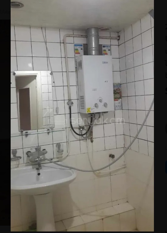 2 Սենյականոց Բնակարան Քարե Շենքում, 63քմ, 4/5 հարկ, Կապիտալ Վերանորոգված