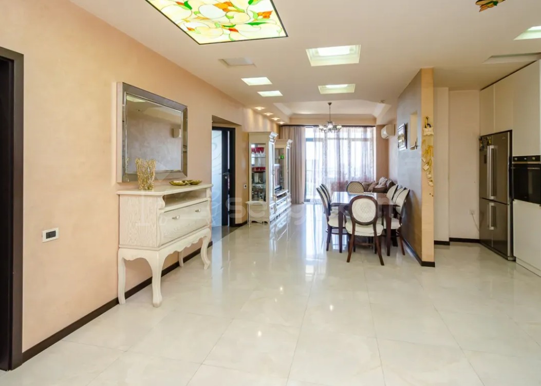 3 Սենյականոց Բնակարան Նորակառույցում, 92քմ, 15/23 հարկ, Դիզայներական Վերանորոգված