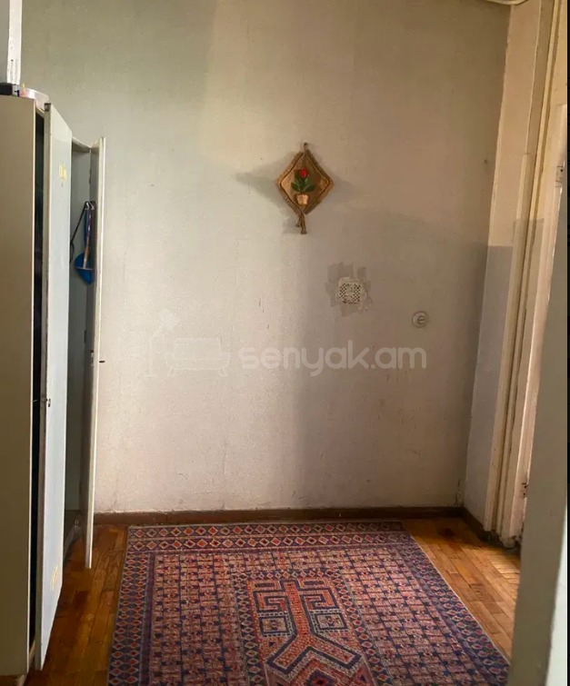 3 Սենյականոց Բնակարան Քարե Շենքում, 75քմ, 2/5 հարկ, Կոսմետիկ Վերանորոգված