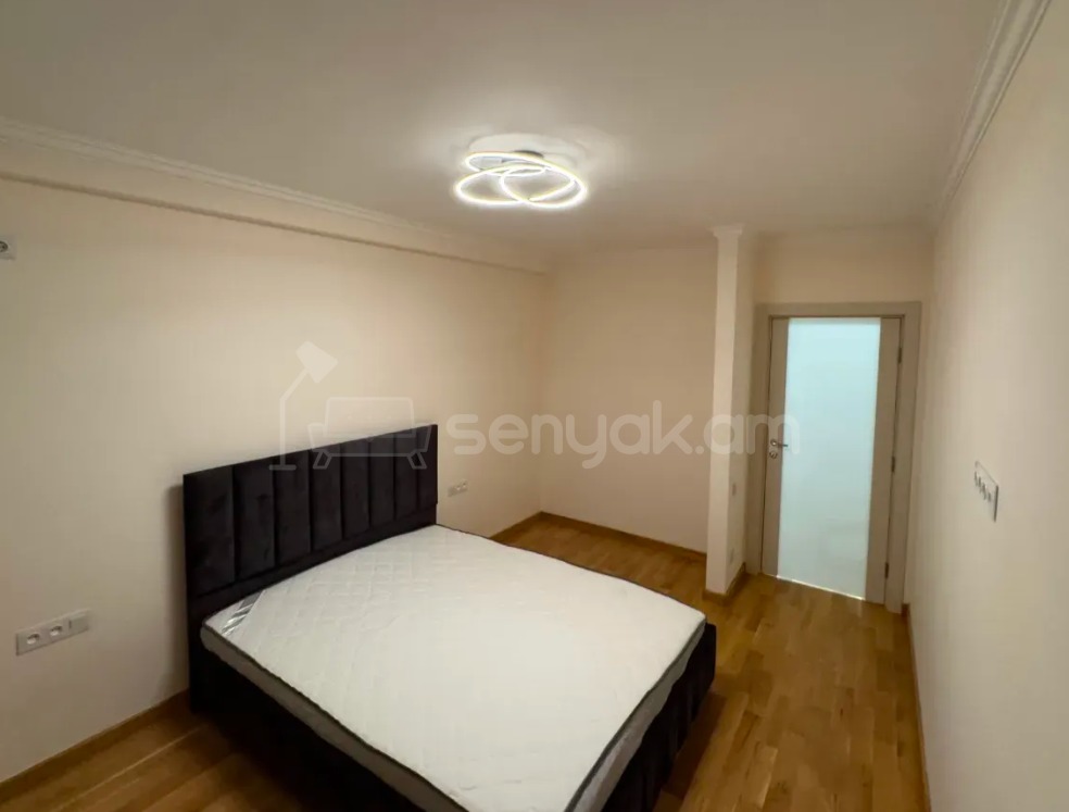 3 Սենյականոց Բնակարան Նորակառույցում, 80քմ, 8/9 հարկ, Դիզայներական Վերանորոգված