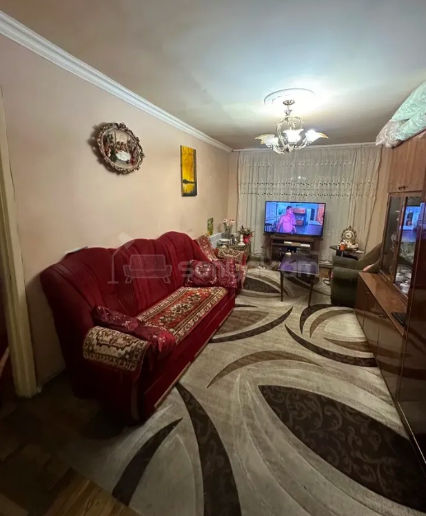 3 Սենյականոց Բնակարան, 77քմ, 4/4 հարկ, Պետական Վիճակում