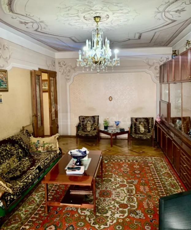 4 Սենյականոց Բնակարան, 93քմ, 7/9 հարկ, Պետական Վիճակում