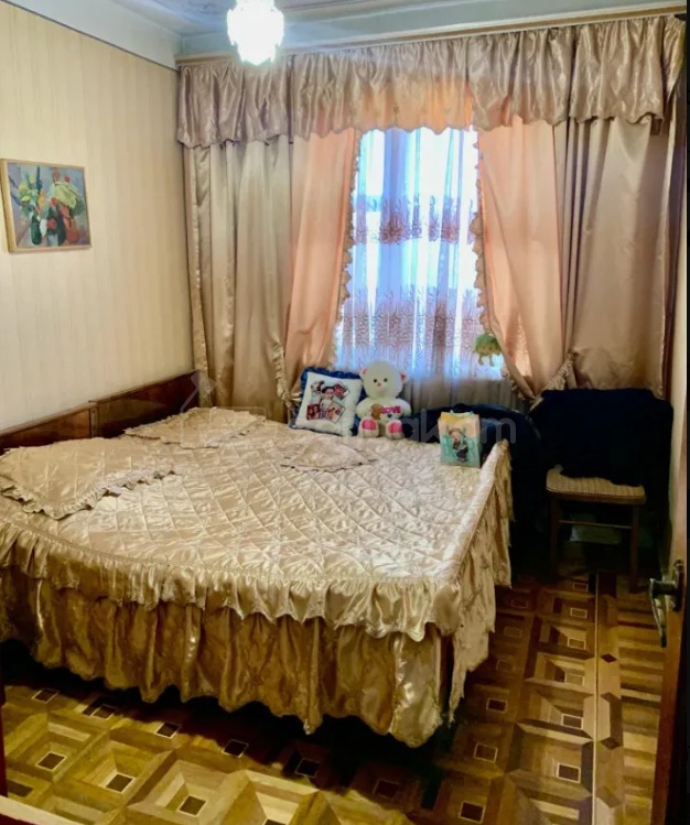 4 Սենյականոց Բնակարան, 93քմ, 7/9 հարկ, Պետական Վիճակում