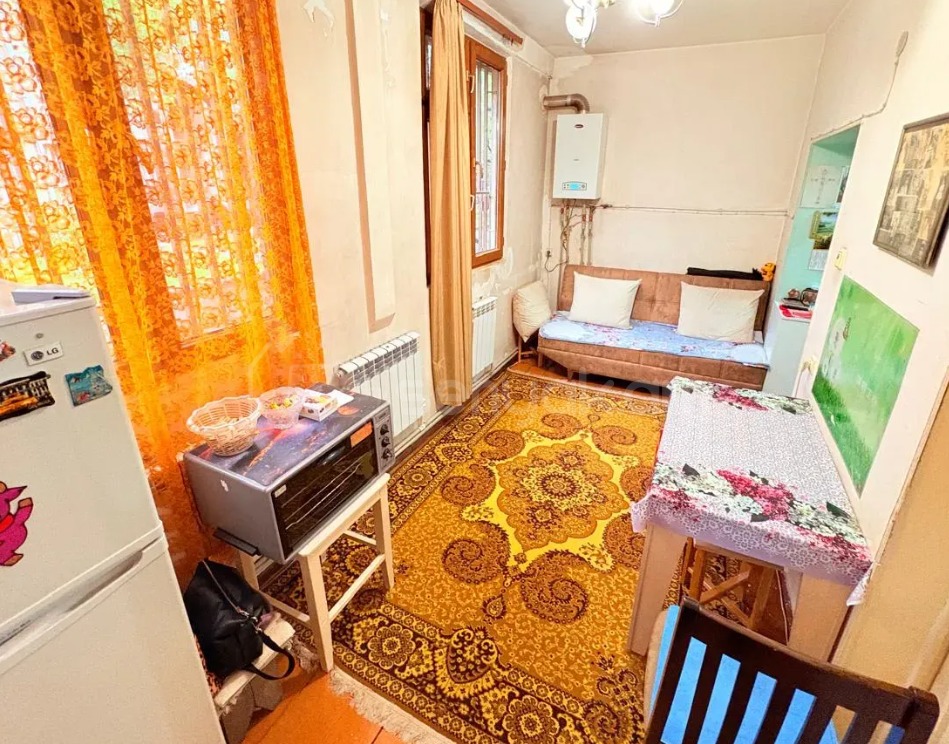 2 Սենյականոց Բնակարան Քարե Շենքում, 55քմ, 1/5 հարկ, Կոսմետիկ Վերանորոգված