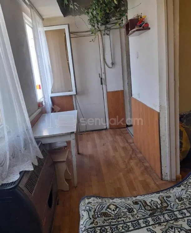 4 Սենյականոց Բնակարան, 88քմ, 6/9 հարկ, Պետական Վիճակում