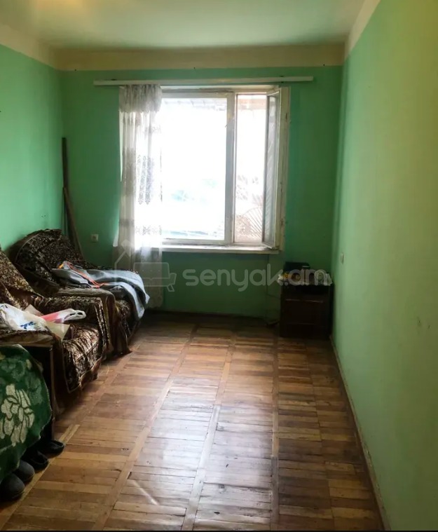 3 Սենյականոց Բնակարան, 79քմ, 1/9 հարկ, Պետական Վիճակում
