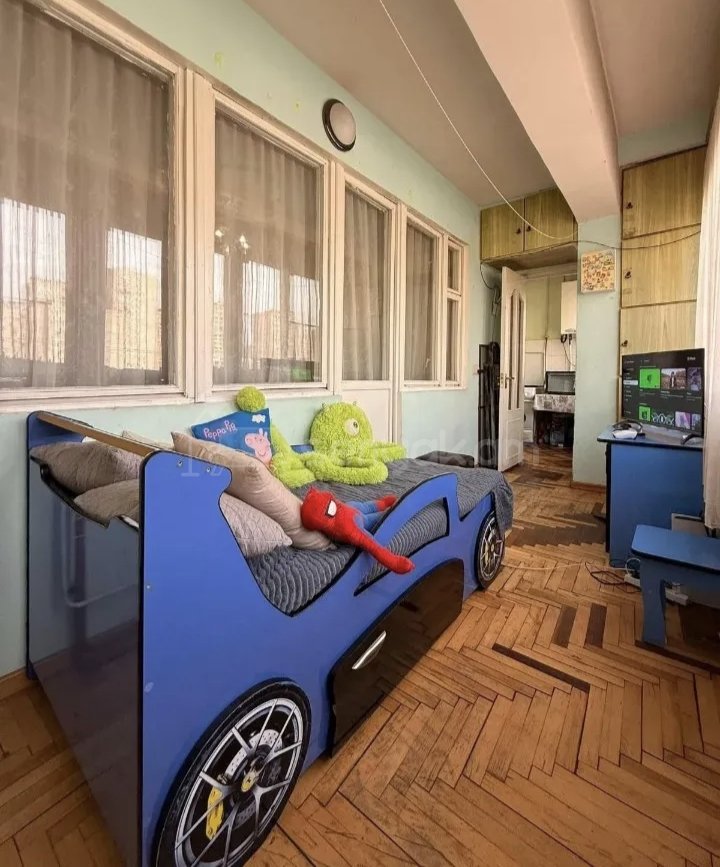 3 Սենյականոց Բնակարան, 78քմ, 3/9 հարկ, Նորմալ Վիճակում, Կահավորված, Արևկող