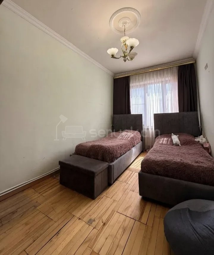 3 Սենյականոց Բնակարան, 78քմ, 3/9 հարկ, Նորմալ Վիճակում, Կահավորված, Արևկող