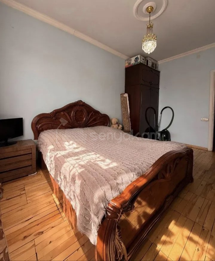 3 Սենյականոց Բնակարան, 78քմ, 3/9 հարկ, Նորմալ Վիճակում, Կահավորված, Արևկող