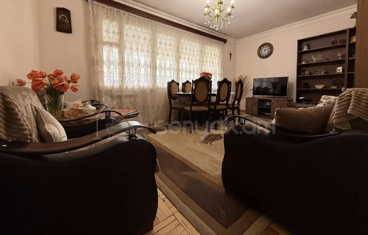 3 Սենյականոց Բնակարան, 78քմ, 3/9 հարկ, Նորմալ Վիճակում, Կահավորված, Արևկող