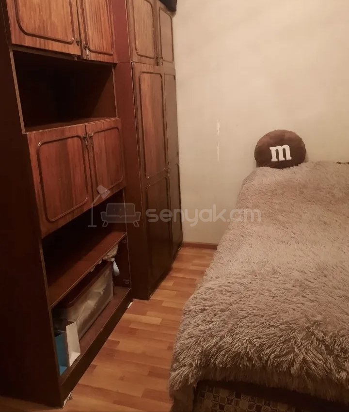 2 Սենյականոց Բնակարան, 48քմ, 3/9 հարկ, Նորմալ Վիճակում, Կահավորված, Արևկող