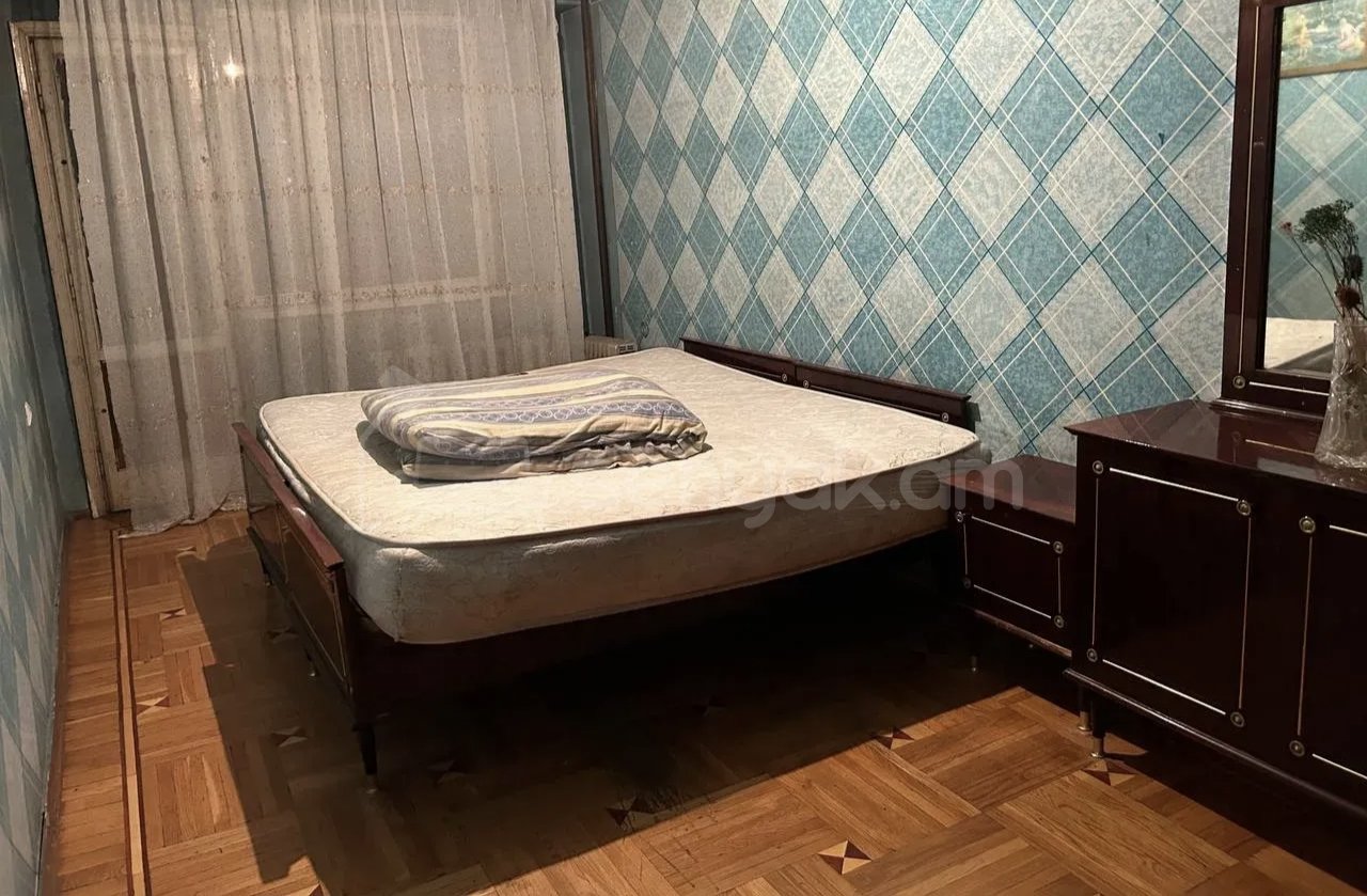 2 Սենյականոց Բնակարան Քարե Շենքում, 56քմ, 6/6 հարկ, Նորմալ Վիճակում, Կահավորված