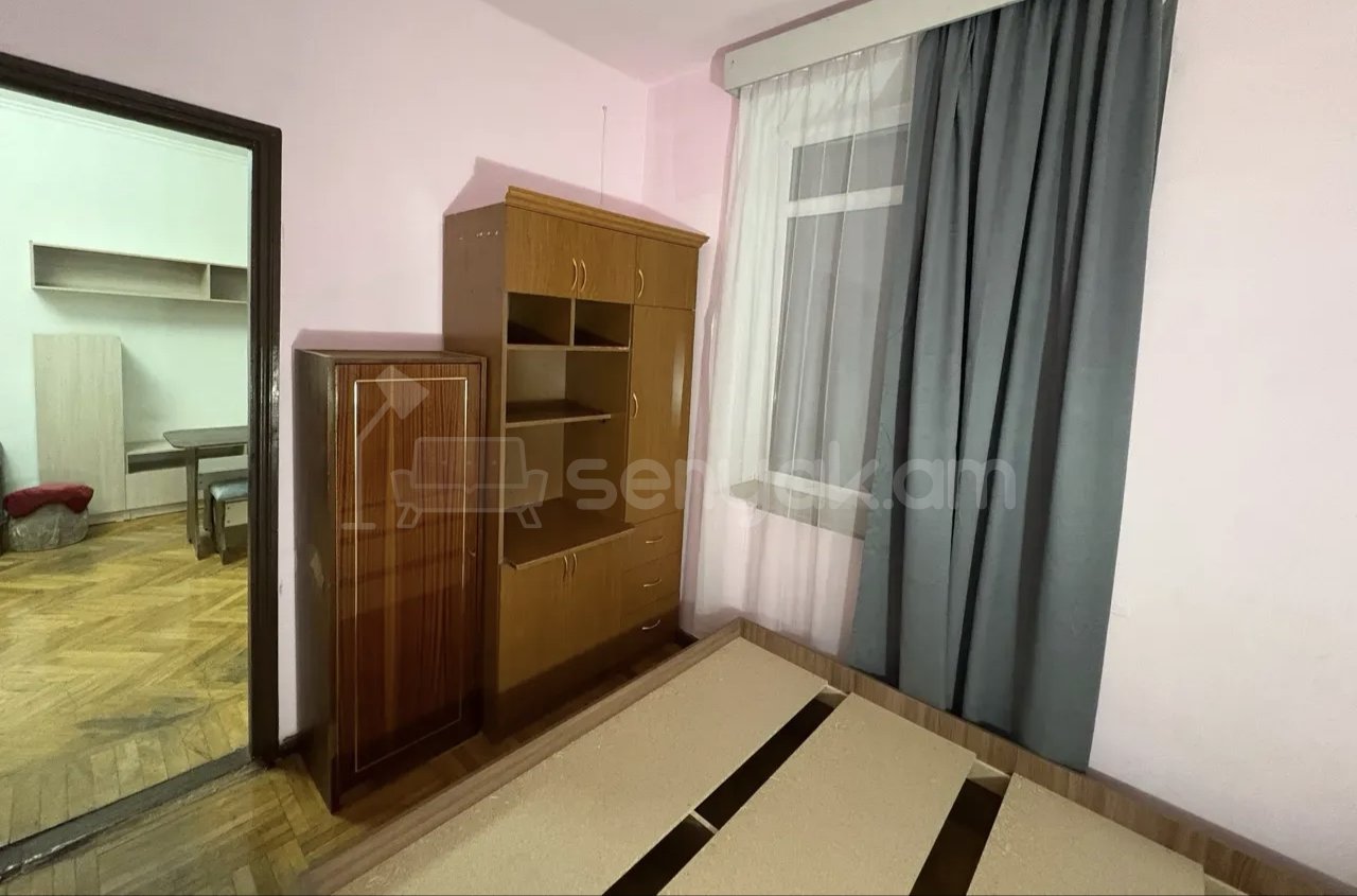 2 Սենյականոց Բնակարան, 58քմ, 3/5 հարկ, Նորմալ Վիճակում, Կահավորված, Արևկող