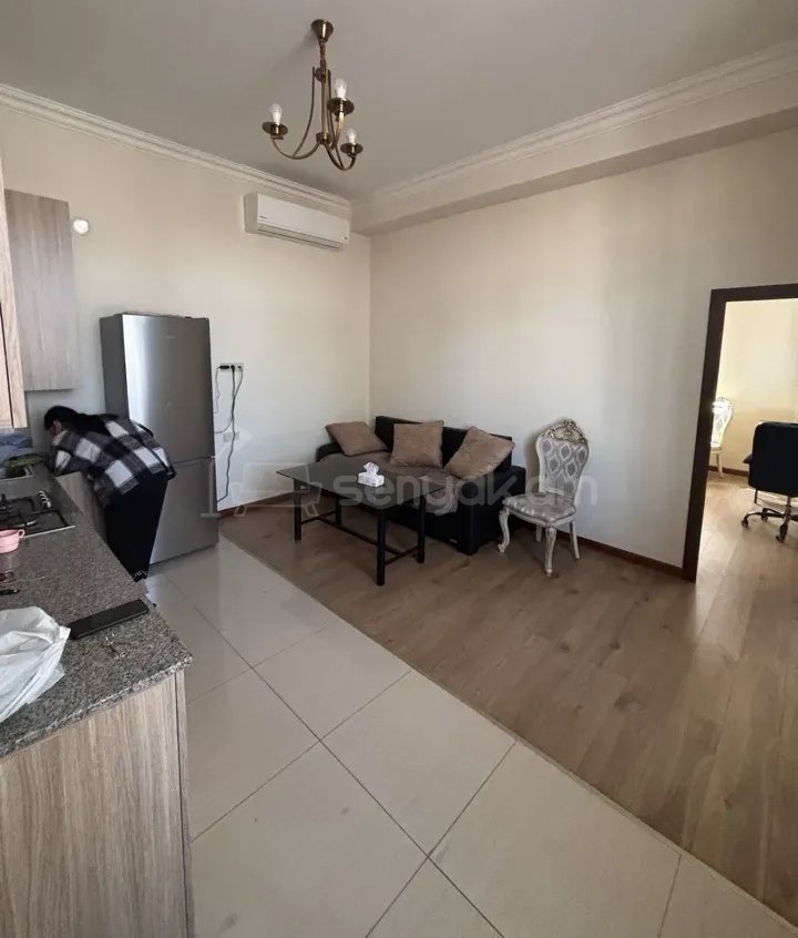 2 Սենյականոց Բնակարան Քարե Շենքում, 56քմ, 2/2 հարկ, Կապիտալ Վերանորոգված, Կահավորված