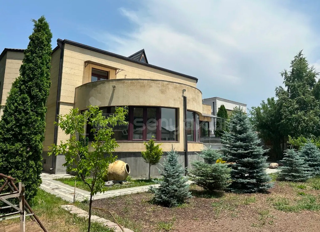 7 Սենյականոց Շքեղ Առանձնատուն, 450քմ, Ավտոտնակով