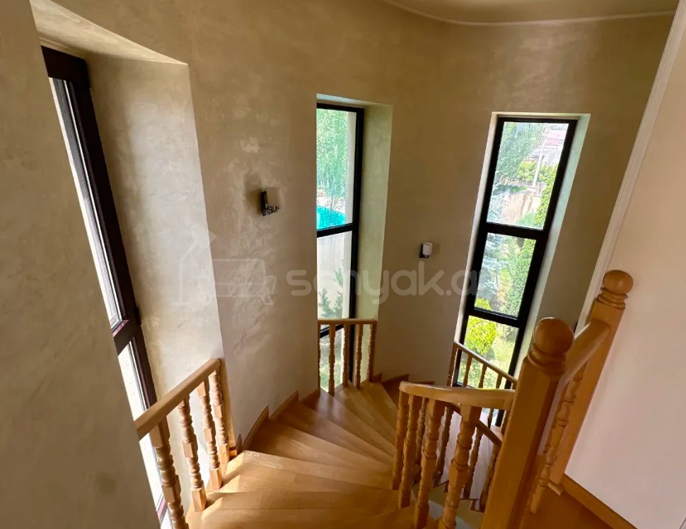 7 Սենյականոց Շքեղ Առանձնատուն, 450քմ, Ավտոտնակով