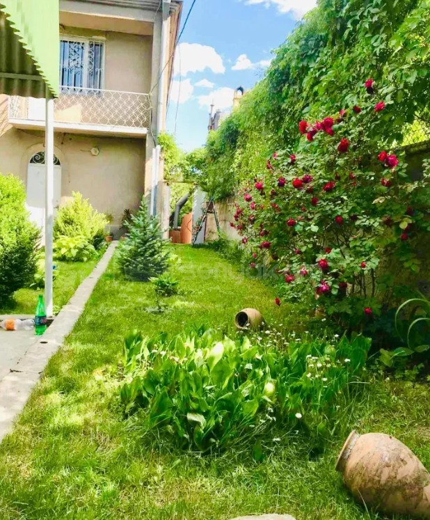 8 Սենյականոց Շքեղ Առանձնատուն, 585քմ