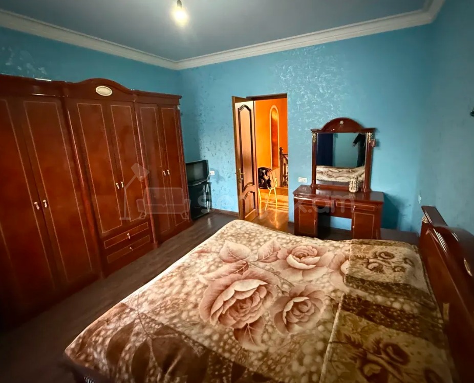 6 Սենյականոց Շքեղ Առանձնատուն, 422քմ