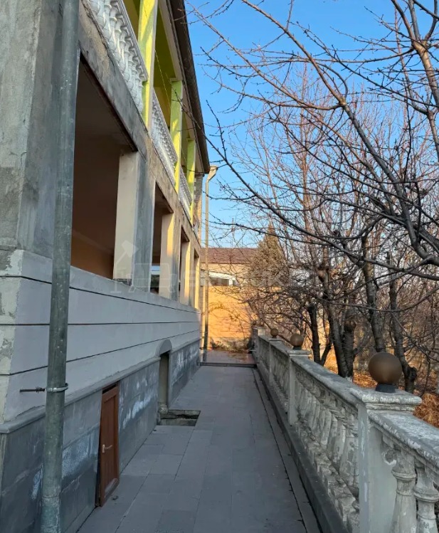 6 Սենյականոց Շքեղ Առանձնատուն, 422քմ