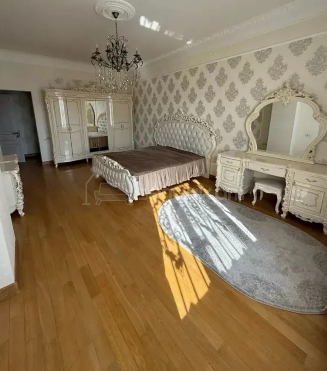 7 Սենյականոց Շքեղ Առանձնատուն, 495քմ