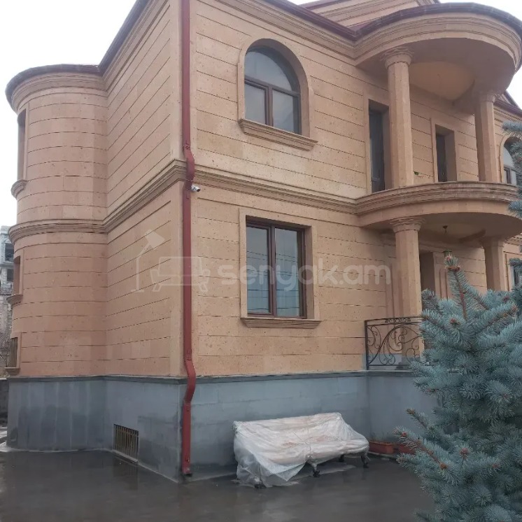 7 Սենյականոց Շքեղ Առանձնատուն, 330քմ