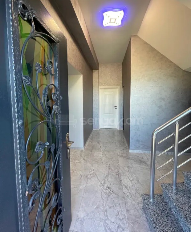 5 Սենյականոց Սեփական Տուն, 195քմ, Դիզայներական Վերանորոգված